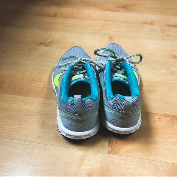 Nike Gray & Teal Wild Trail Running Sneaker Athletic Shoe Womens Size 6.5 - Picture 3 of 8